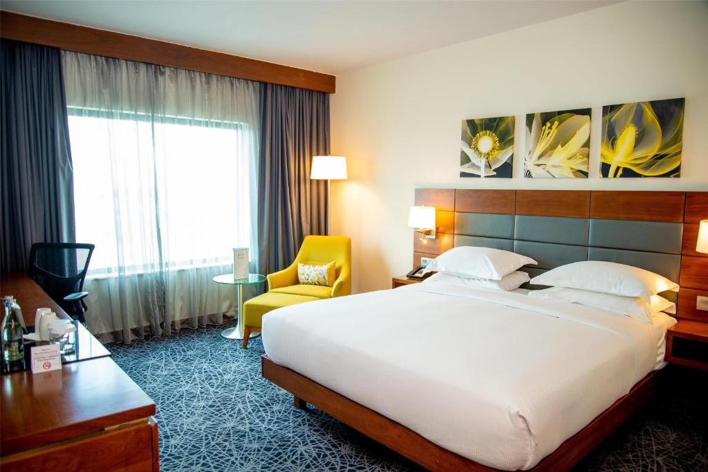 Hilton Standard Room (Twin room)